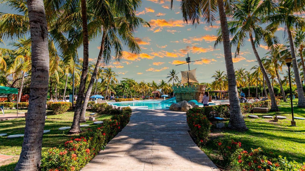 Las Veraneras Villas & Resort Acajutla Eksteriør bilde
