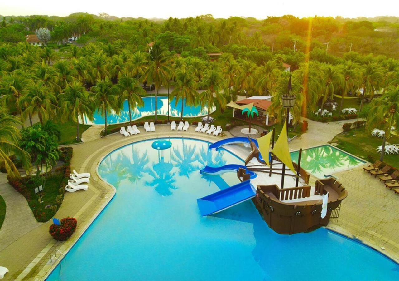 Las Veraneras Villas & Resort Acajutla Eksteriør bilde