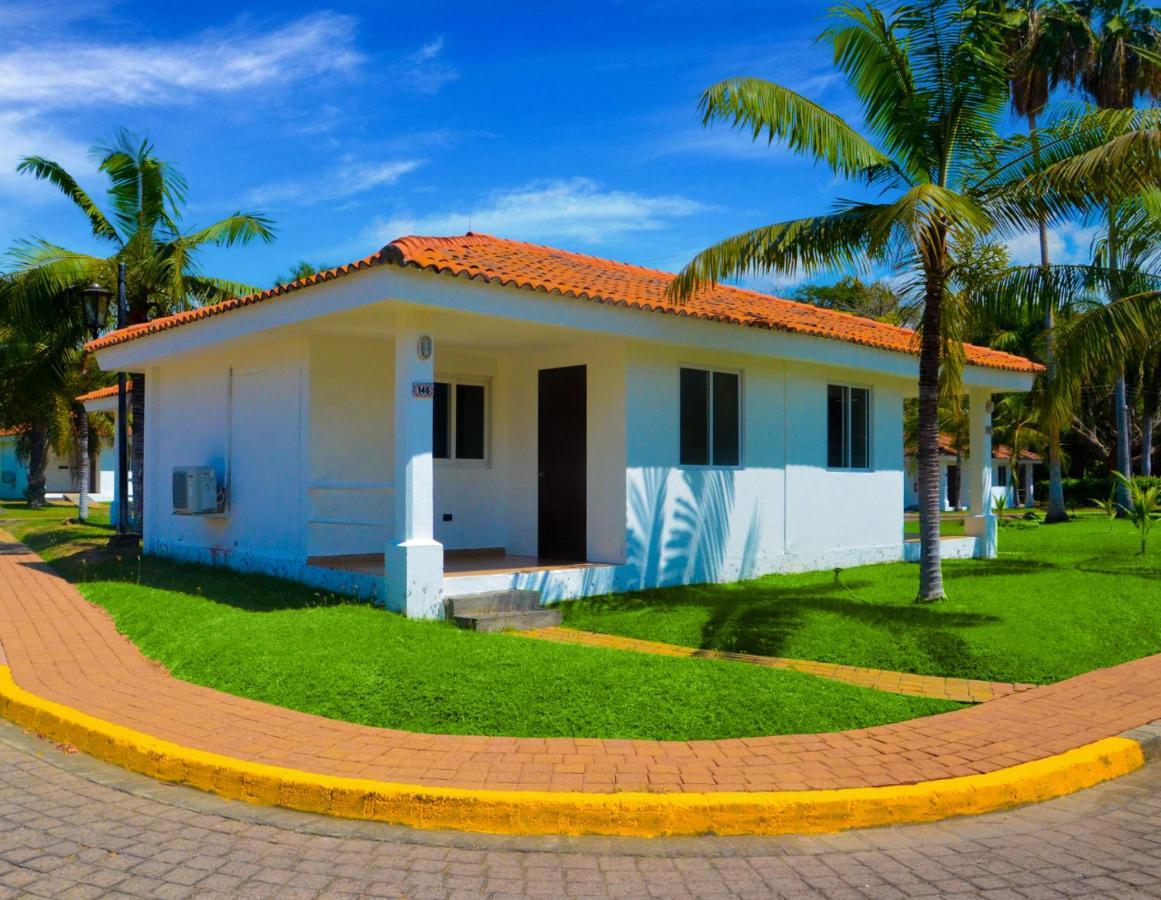 Las Veraneras Villas & Resort Acajutla Eksteriør bilde